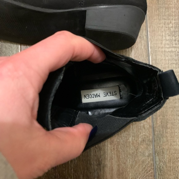 Steve Madden Booties - Picture 6 of 6
